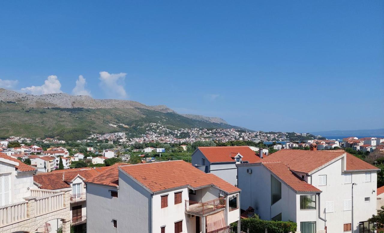 Lavandula Stobreč Buitenkant foto